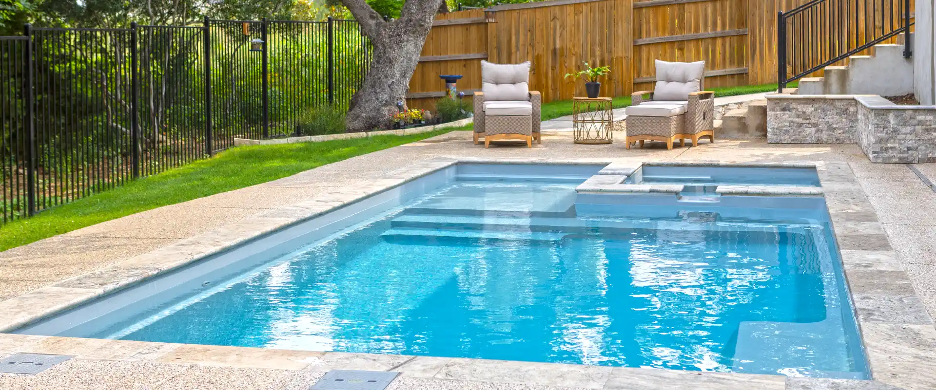 Leisure Pools Peoria: Peoria's Premier Fiberglass Pool Builders